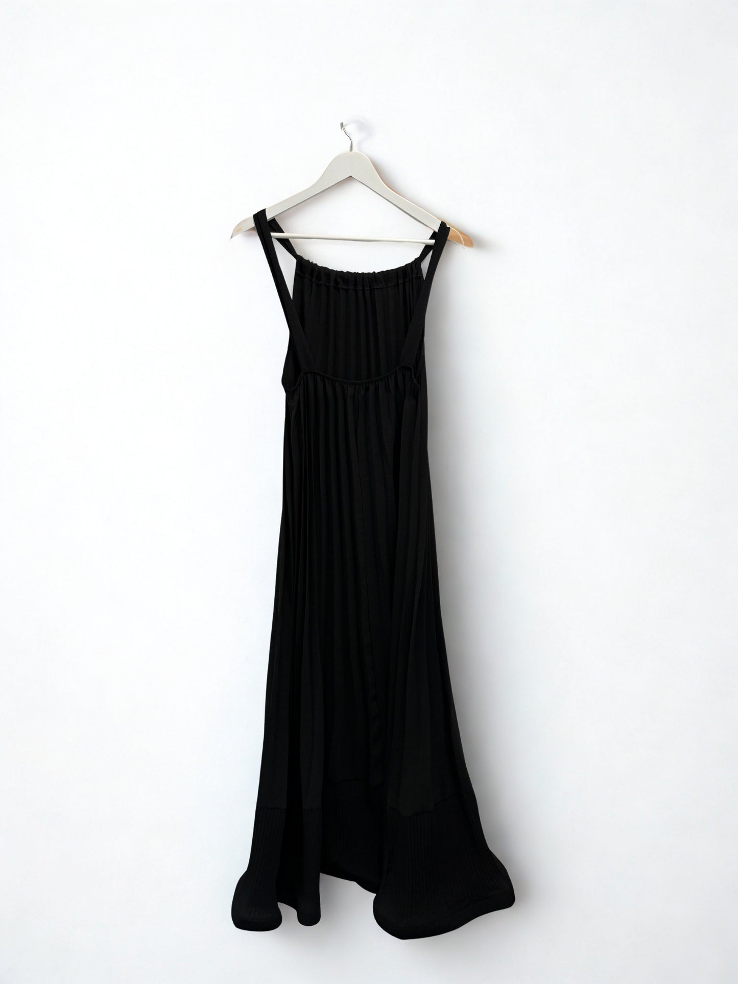 Flowing Sleeveless Maxi Dress One Size 8-22