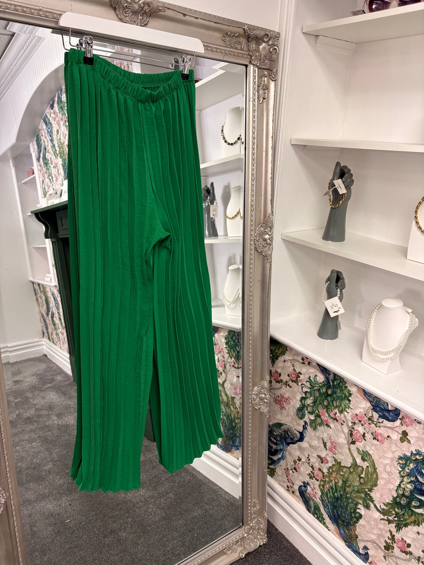 Luxtyle Pleated Top and Trouser Co-ord Set One Size 8-18