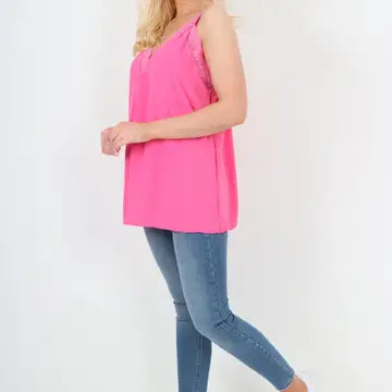 Italian V Neck Lace Detail Vest Top One Size Fits 8-18uk