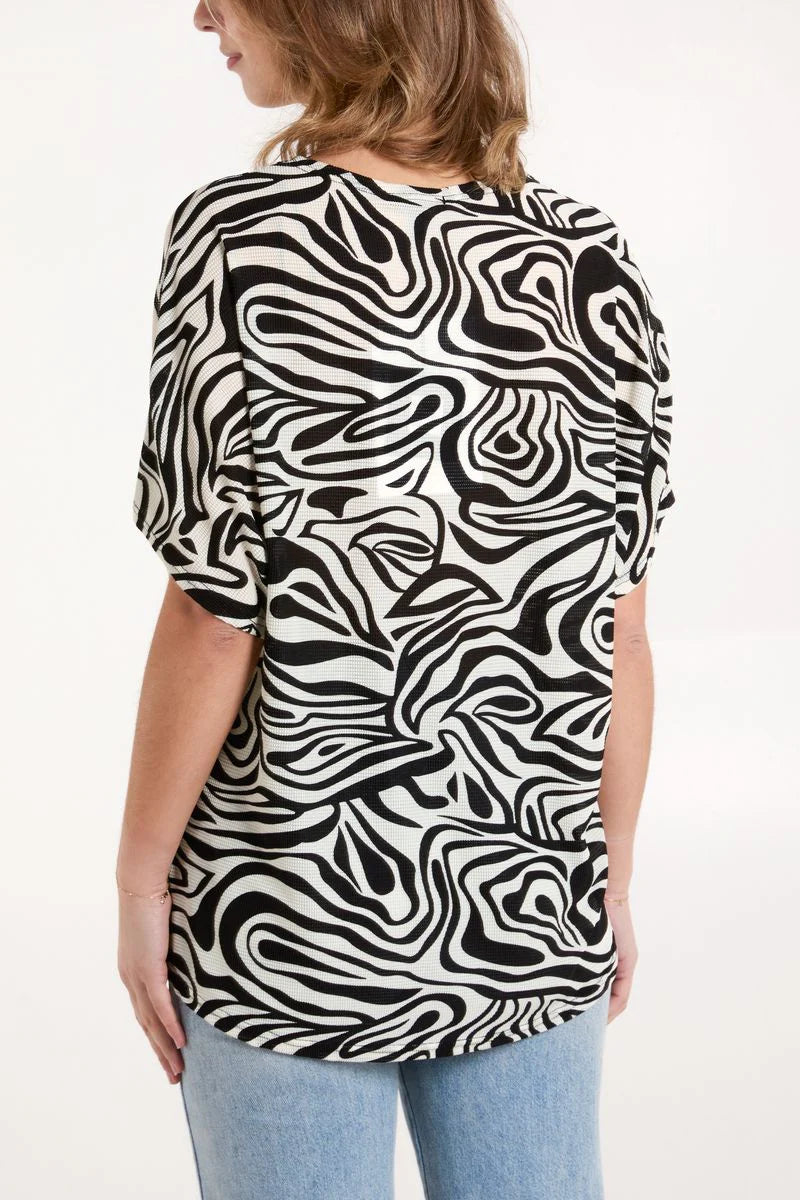 Abstract Swirl Short Sleeve Top Size S/M