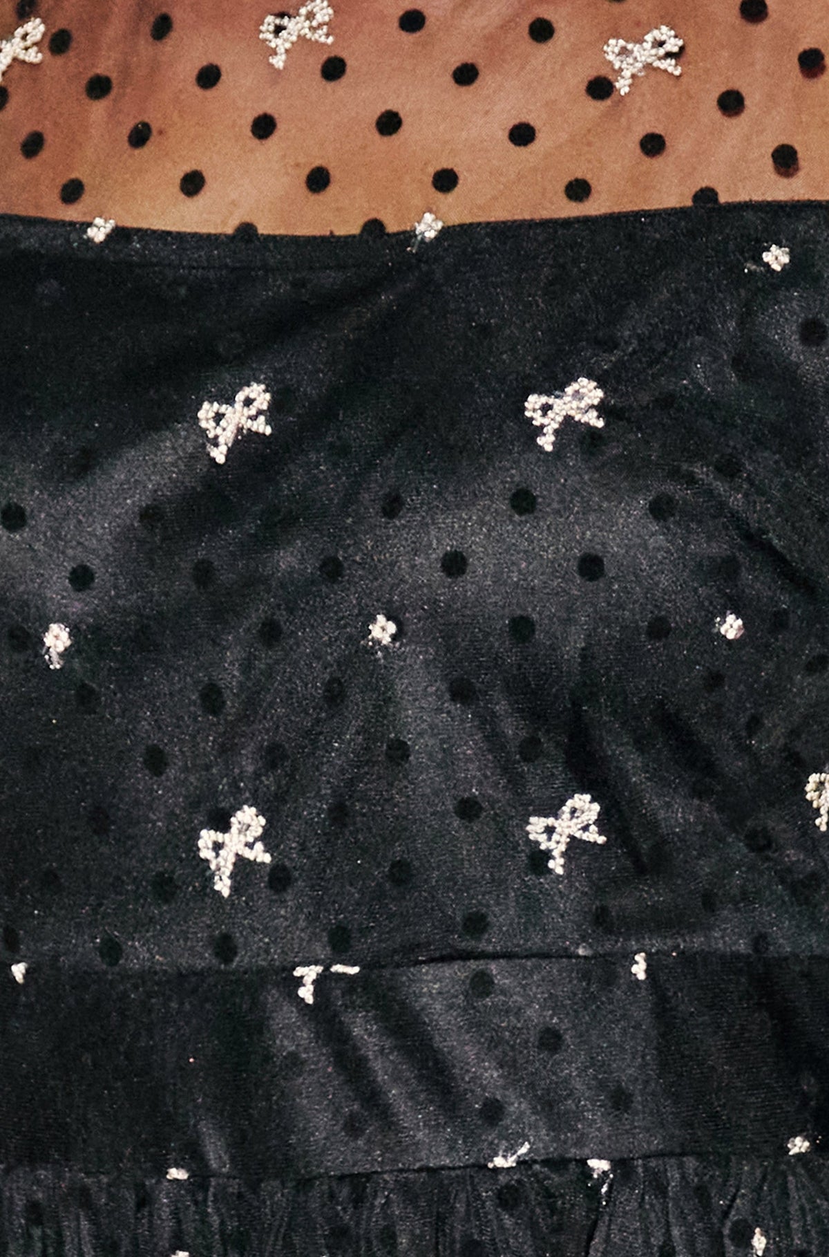 Yumi Black Embroidered Bow Mesh Prom Dress