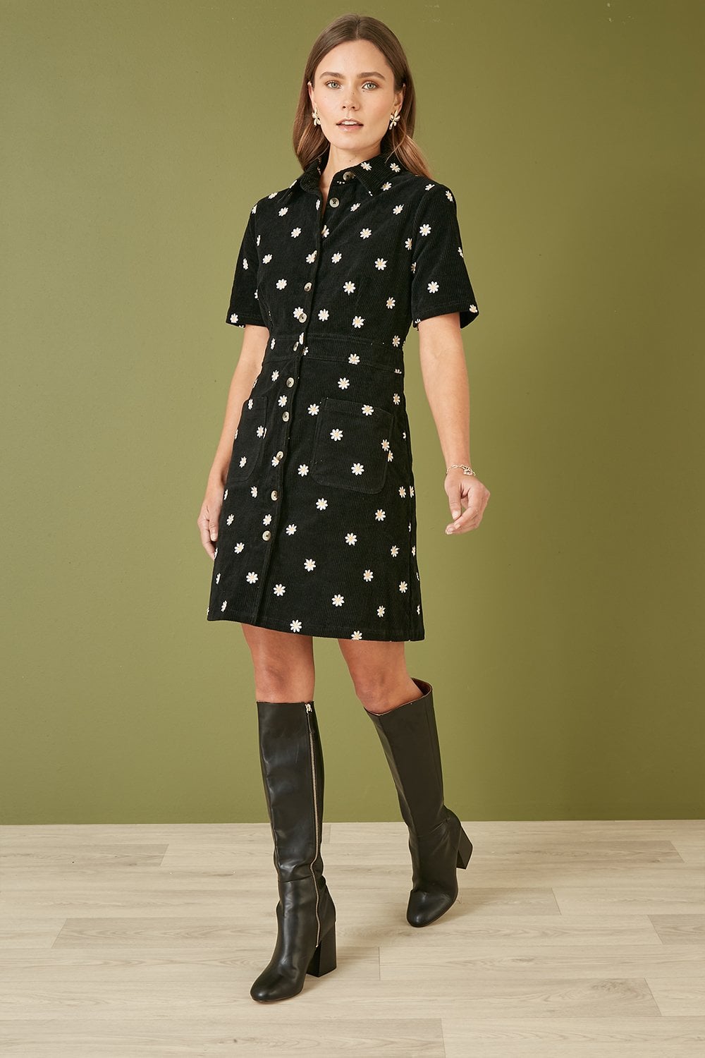 black dress with white daisies Yumi Daisy Embroidered Cord Shirt – Envy Boutique ZAPAKA Women Black White filter-size: 8 Select your size:16 1 x Womens Dress