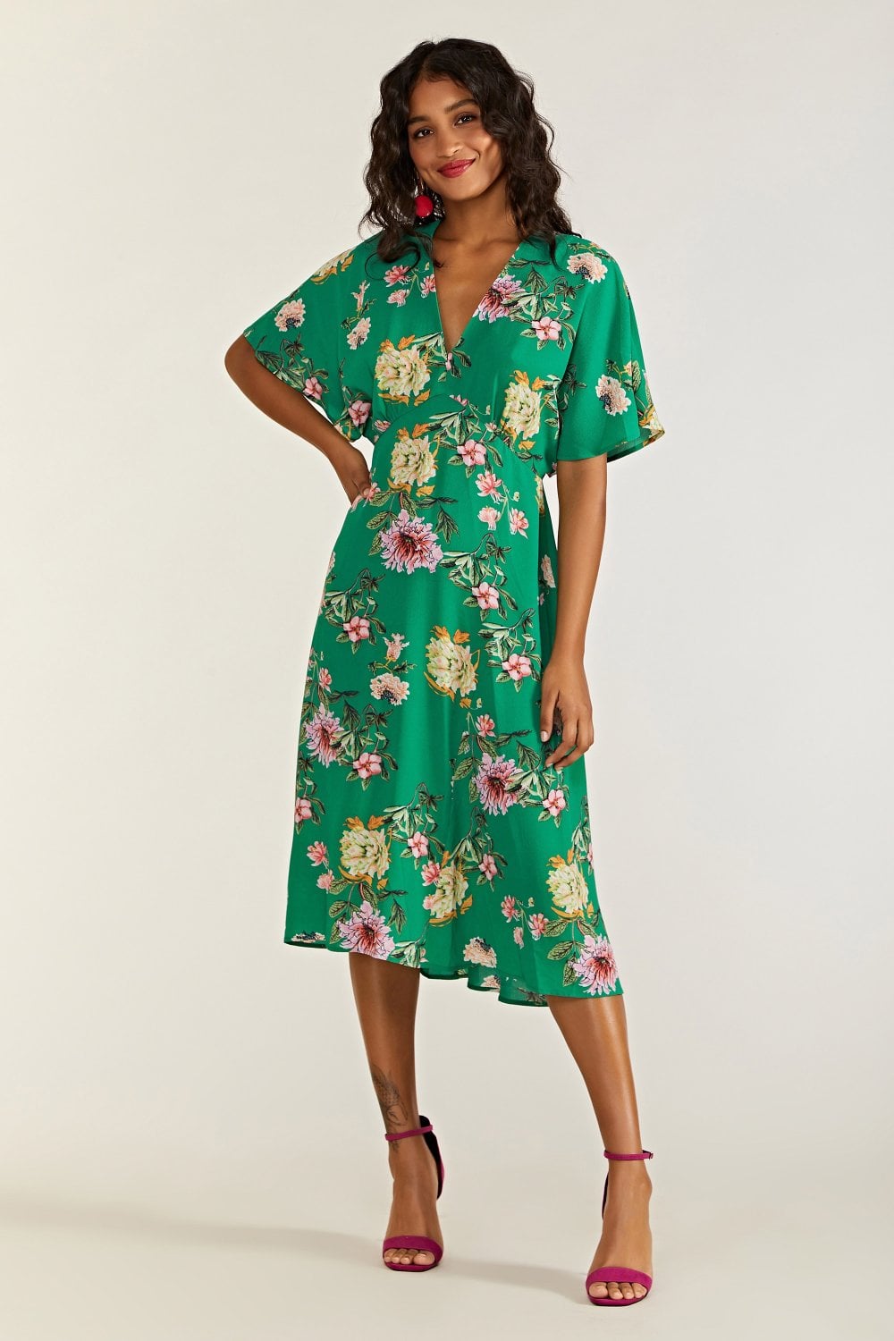 green floral kimono dress Yumi Green Bird and Floral Print Ruched Waist Kimono Midi Dress Love My Apparel