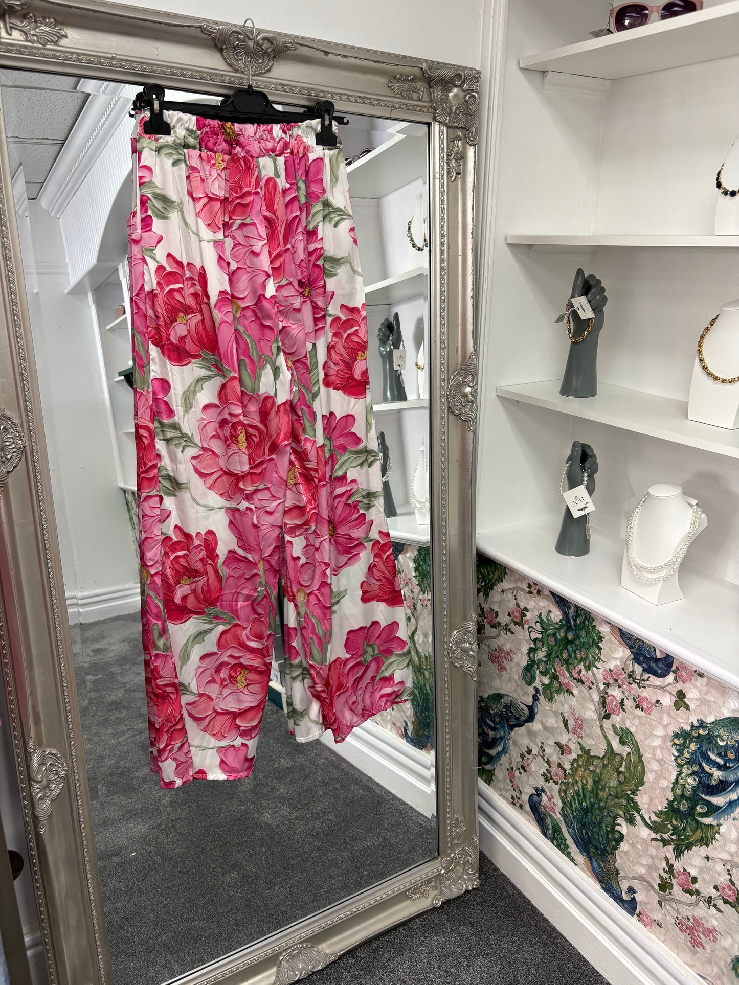 Luxtyle Pink and White Floral Trousers One Size 8-14/16
