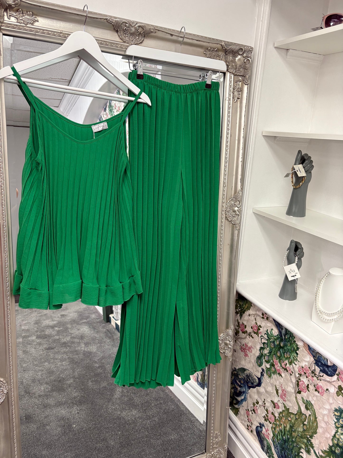 Luxtyle Pleated Top and Trouser Co-ord Set One Size 8-18