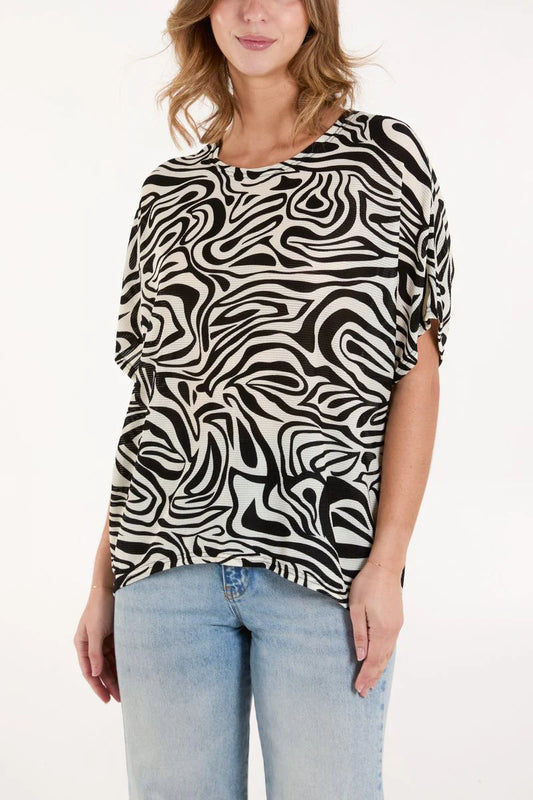 Abstract Swirl Short Sleeve Top Size S/M