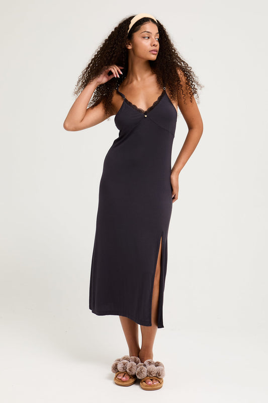 Bamboo Lace Midaxi Chemise in Raven