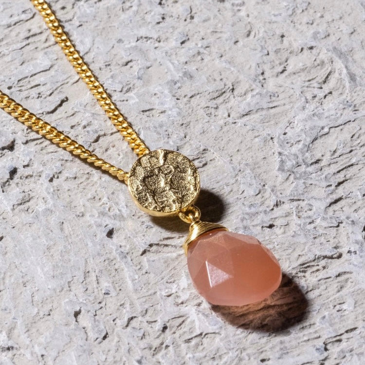 Classic Athena Kate Gemstone Necklace: Peach Moonstone