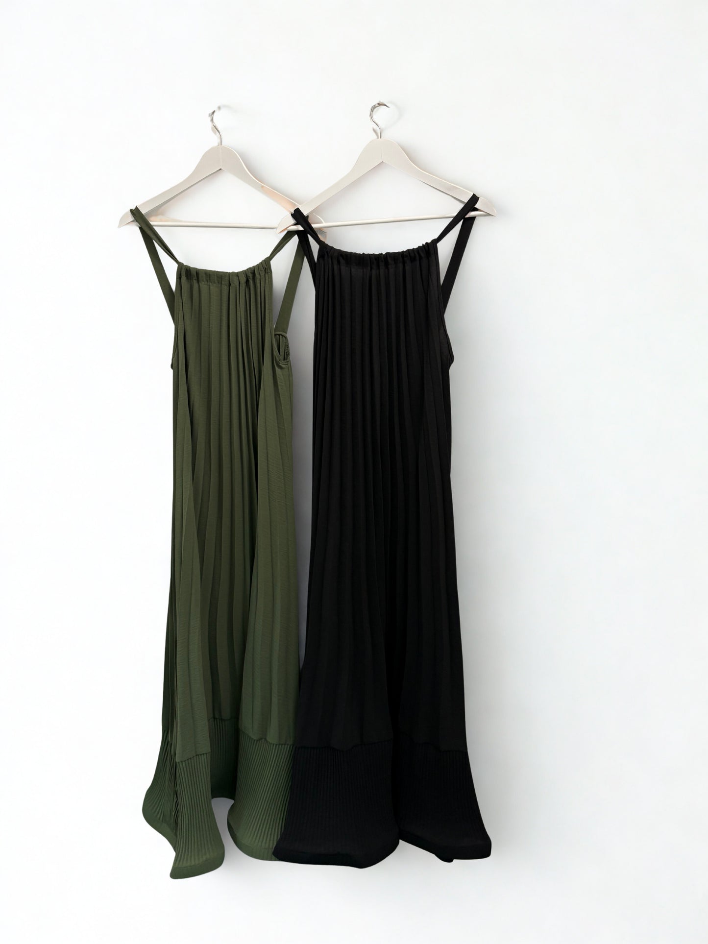 Flowing Sleeveless Maxi Dress One Size 8-22