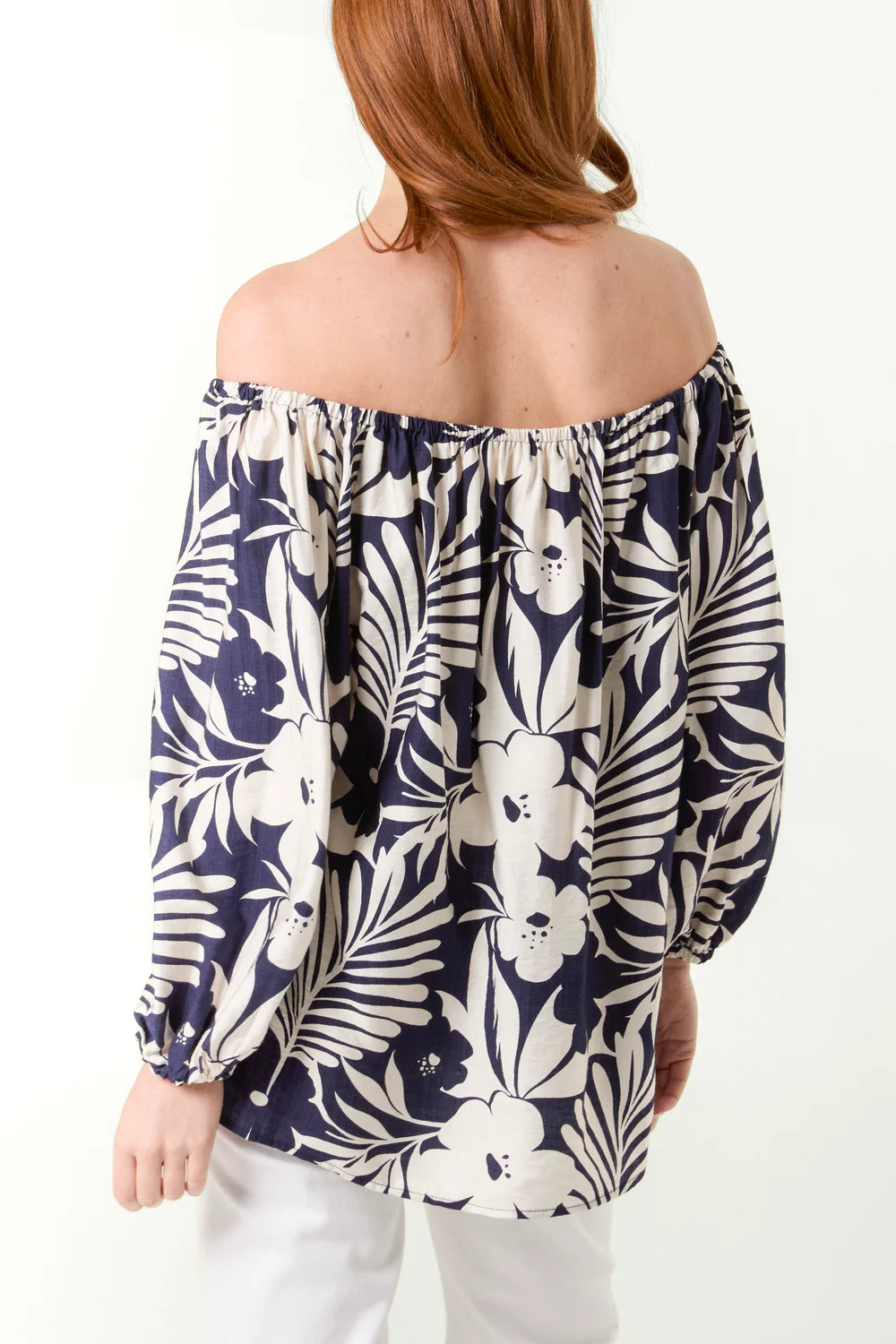Elegant navy QED Bardot top with an off-shoulder neckline, crafted from a soft viscose blend for a flattering fit.