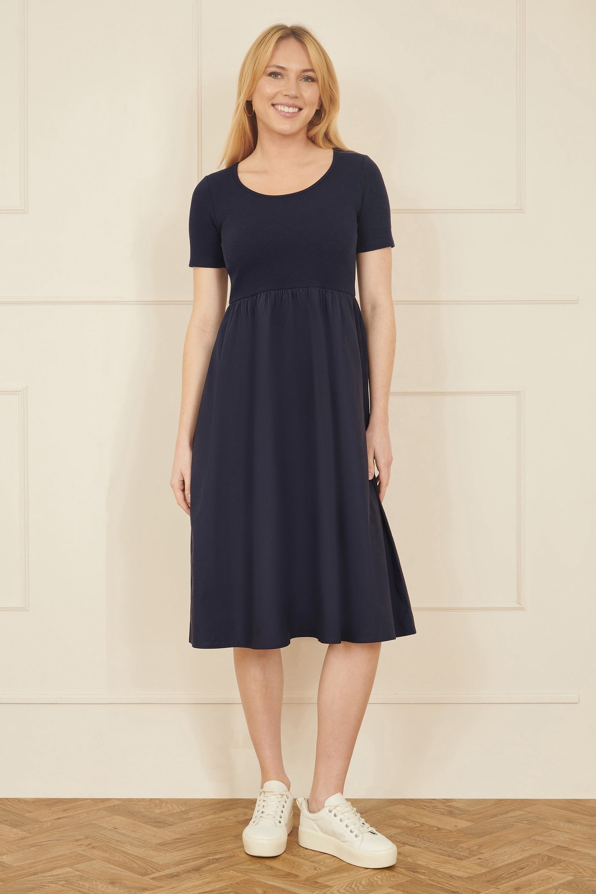 Yumi Navy Jersey Top and Cotton Midi Dress – Envy Boutique
