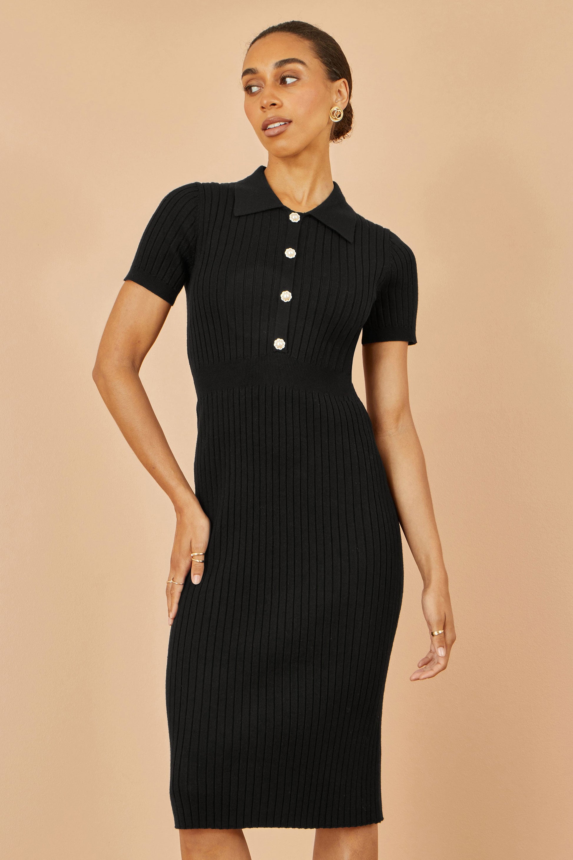 Yumi Black Fitted Rib Knitted Midi Dress With Daisy Buttons – Envy Boutique