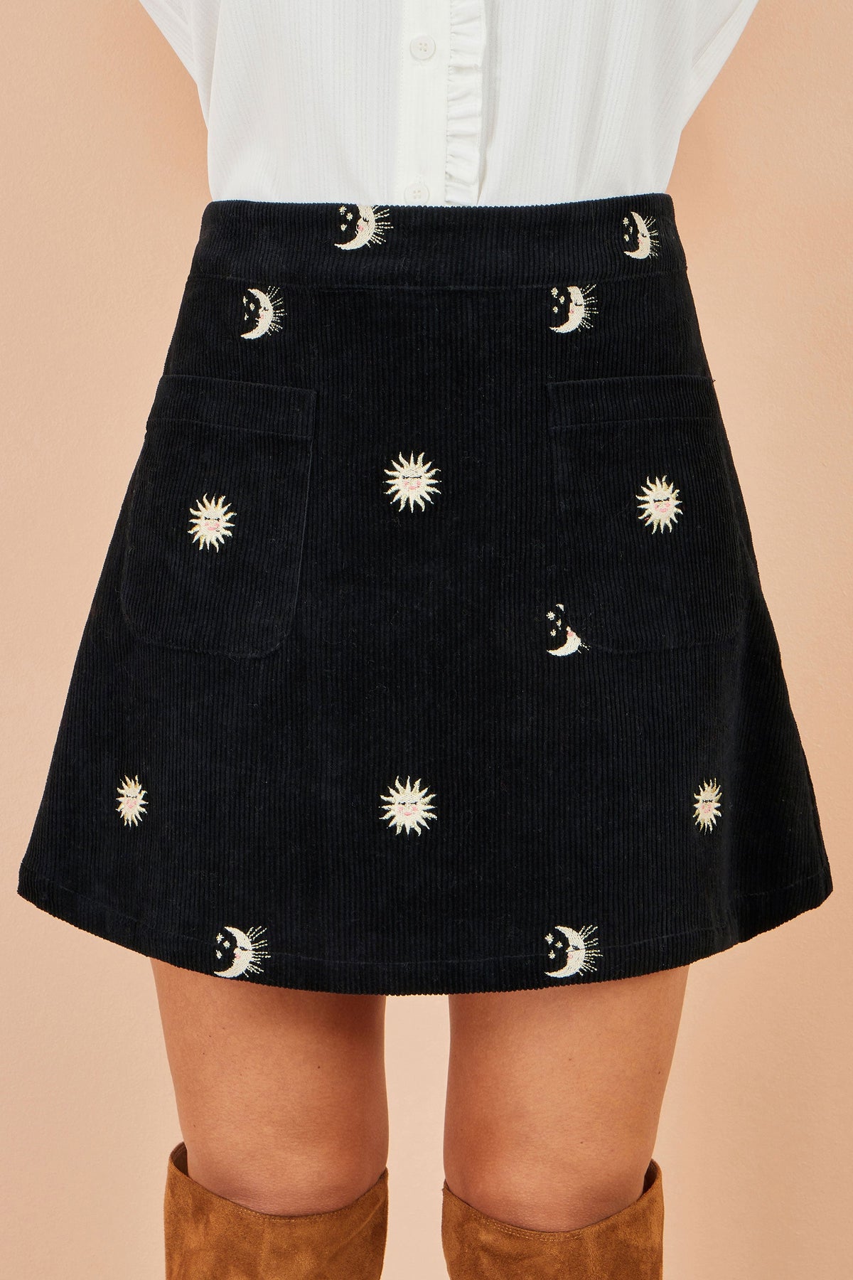 Yumi Black Cosmic Embroidered Mini Skirt
