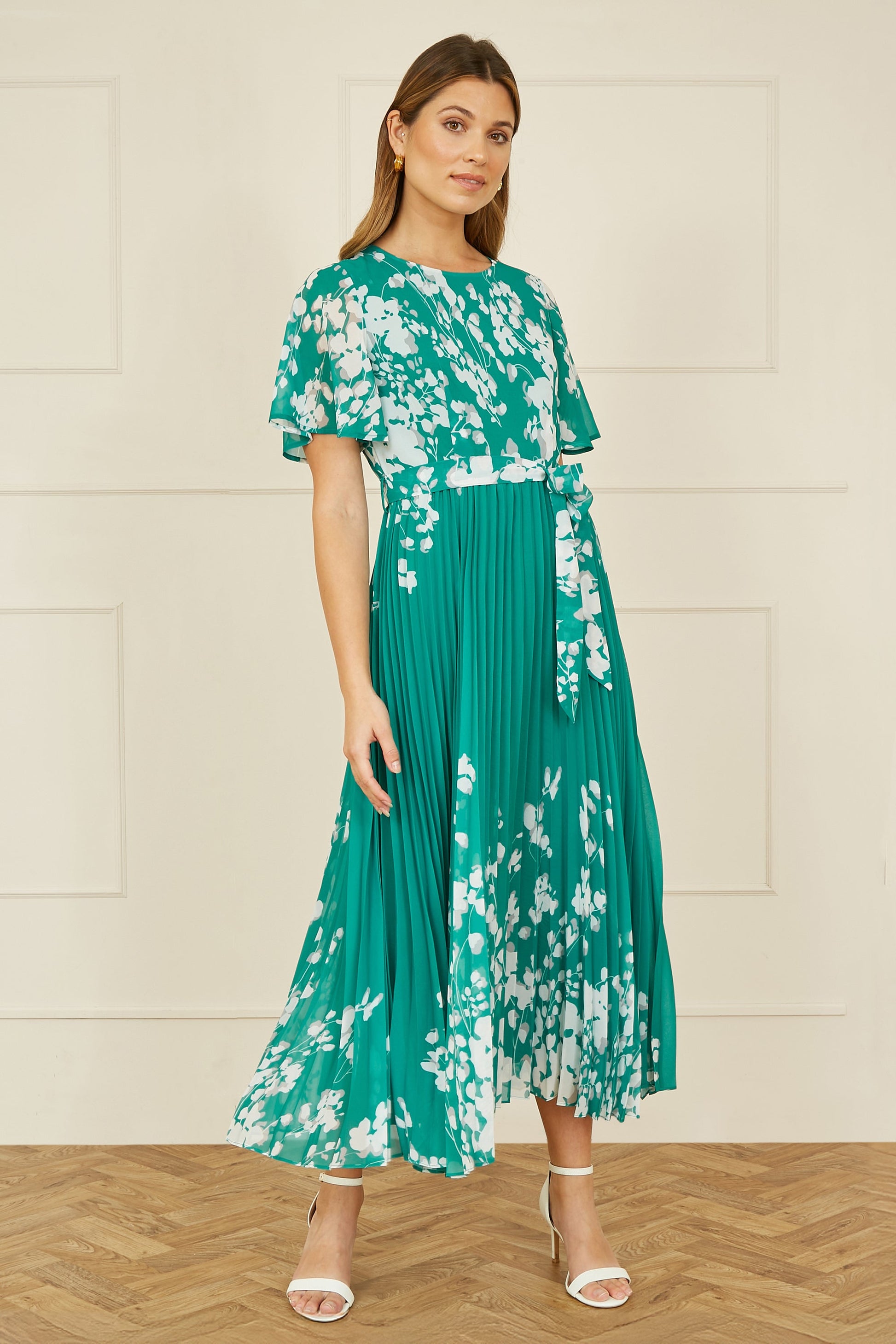 Yumi Green Mirror Floral Design Pleated Midi Dress Envy Boutique Yumi Green Mirror Floral Design Pleated Midi Dress Envy Boutique