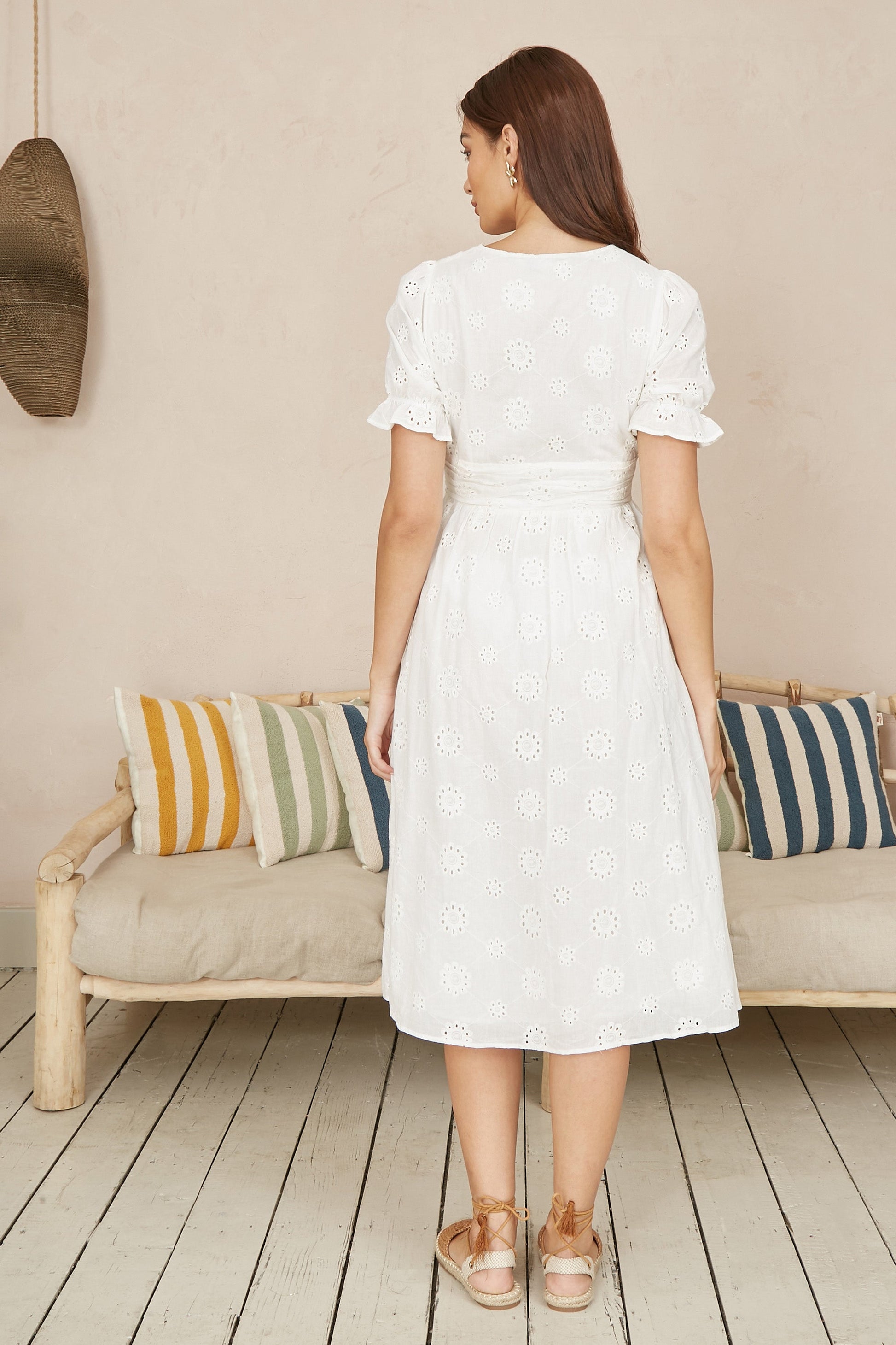 Plus Size Broderie Anglaise Summer Dress Yumi White Cotton Broderie Anglaise Midi Button Up Dress Envy Boutique Plus Size Broderie Anglaise Summer Dress Yumi White Cotton Broderie Anglaise Midi Button Up Dress Envy Boutique
