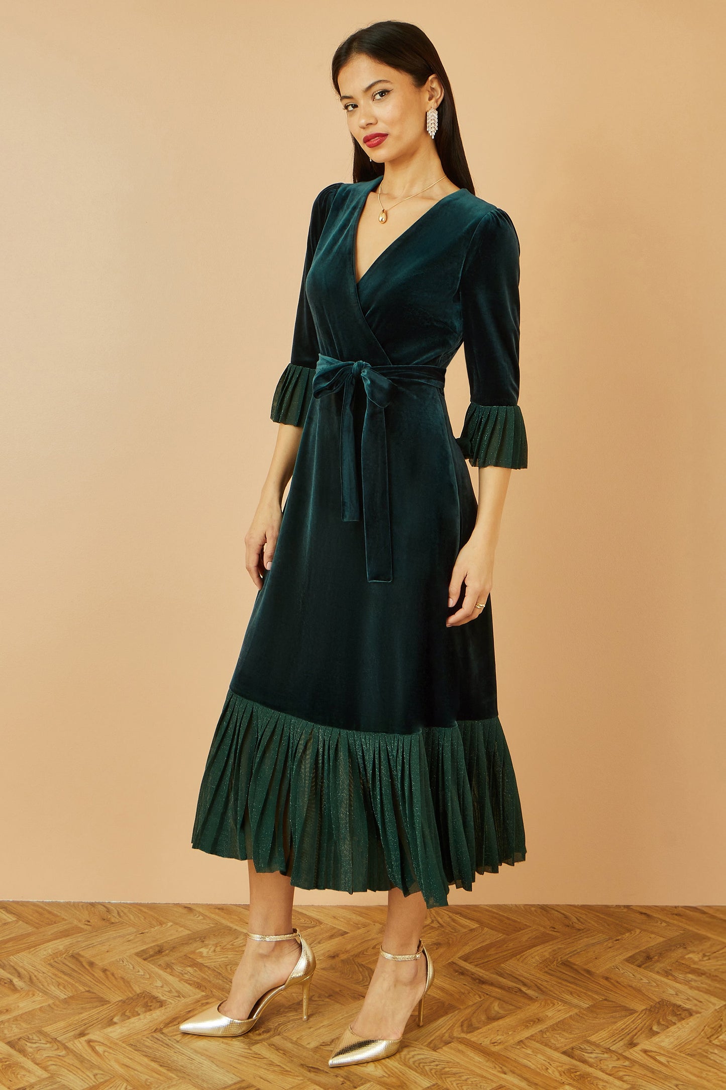 Yumi Green Velvet Wrap Midi Dress With Contrast Hemline – Envy Boutique