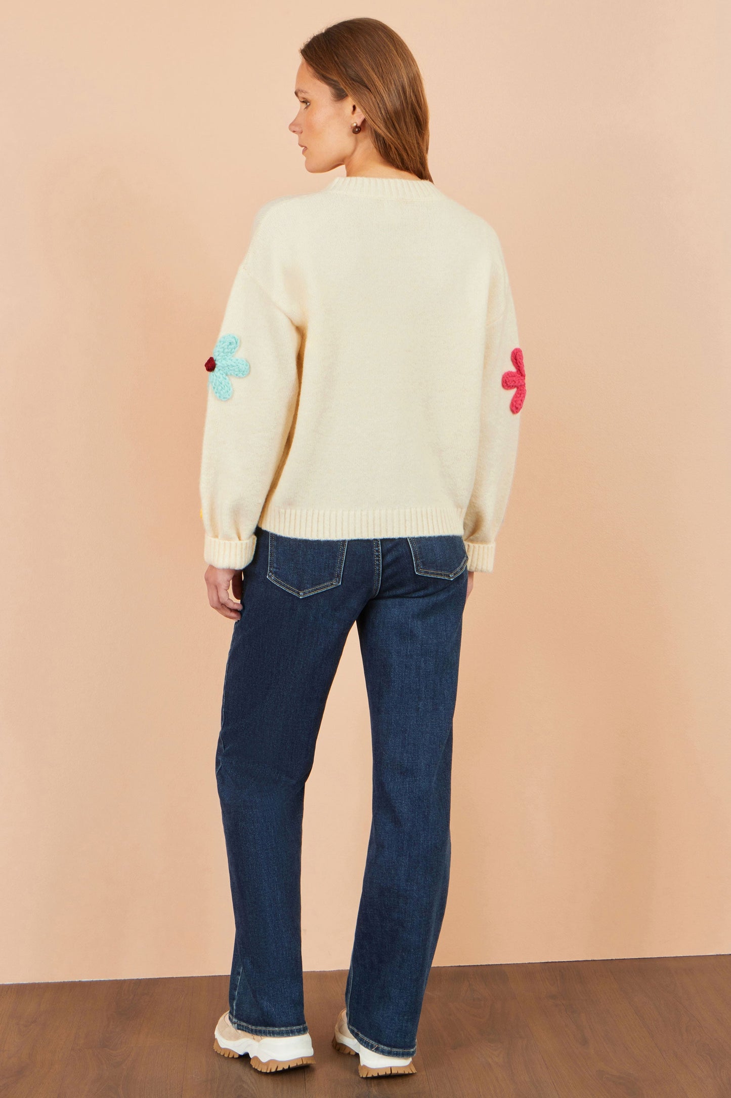 Yumi Ivory Knitted Flower Applique Cardigan
