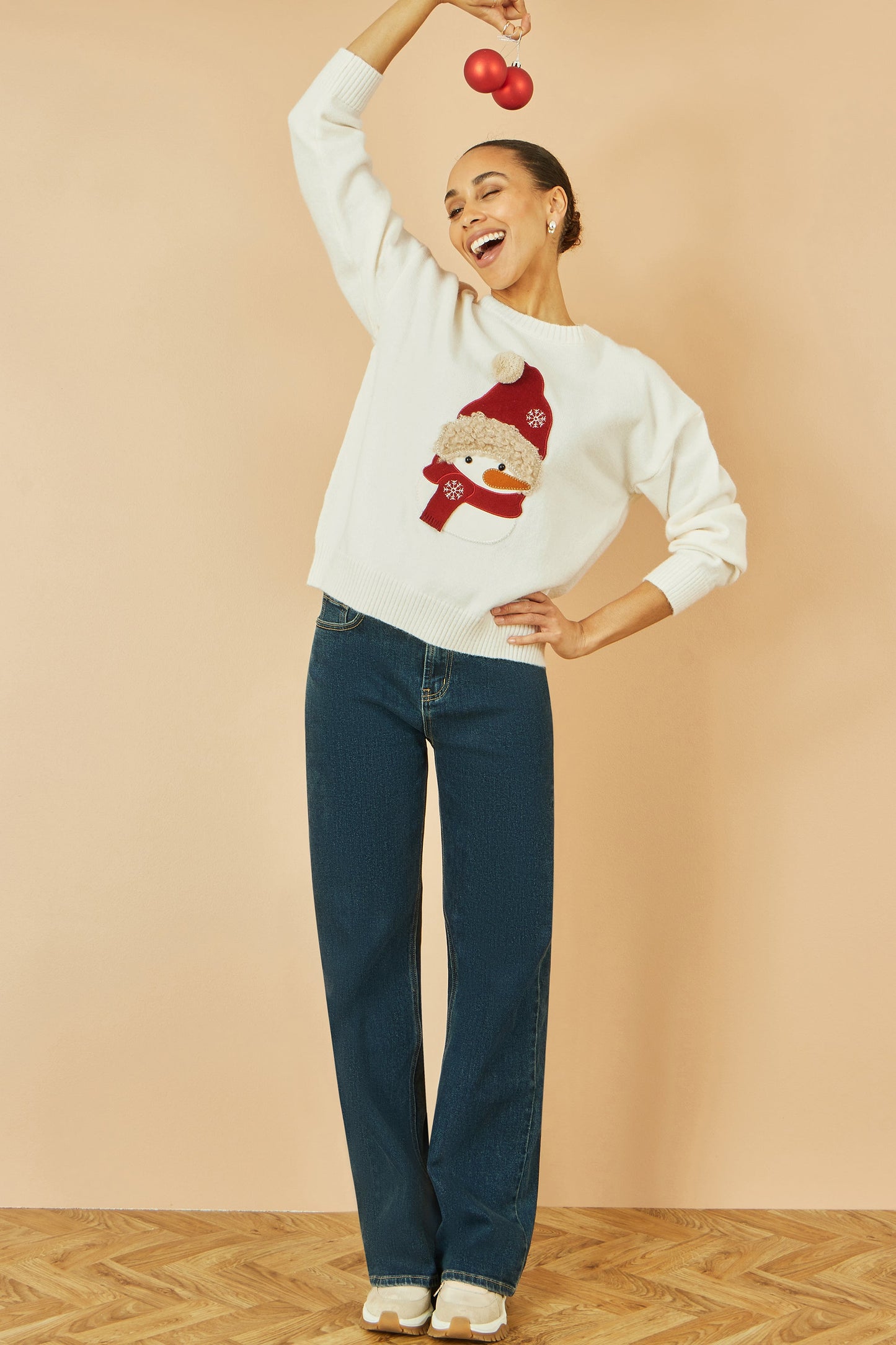 Yumi White Christmas Jumper With Applique Snowman