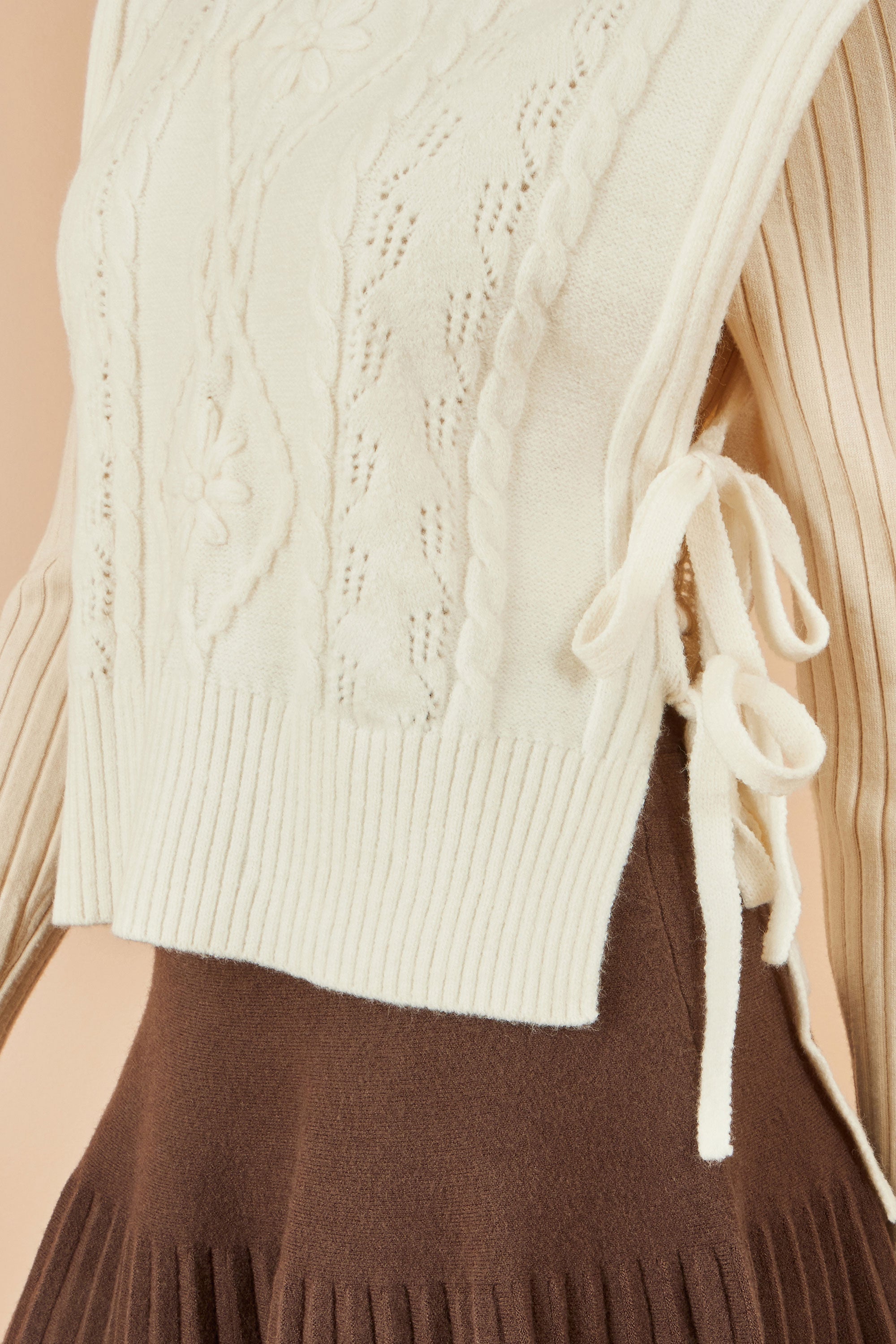 Yumi Ivory Flower Cable Knit Tie Side Pullover – Envy Boutique