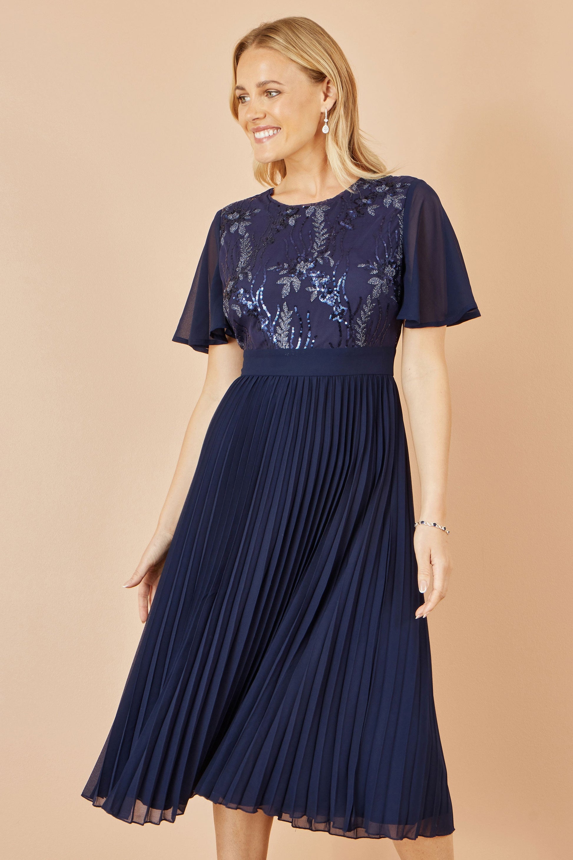 slip satin midi dress Everlane Bias Cut Slip Dress In Silk Charmeuse In Peyote, Size 10