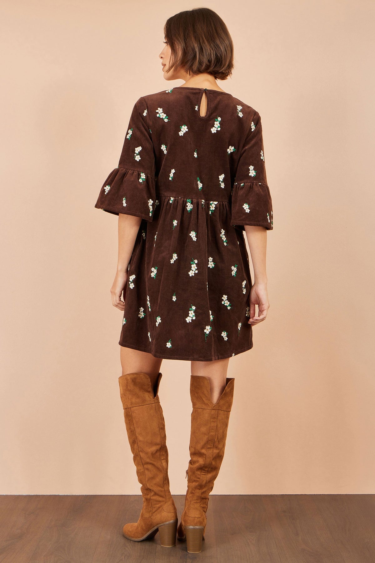 Yumi Brown Embroidered Daisy Cord Dress