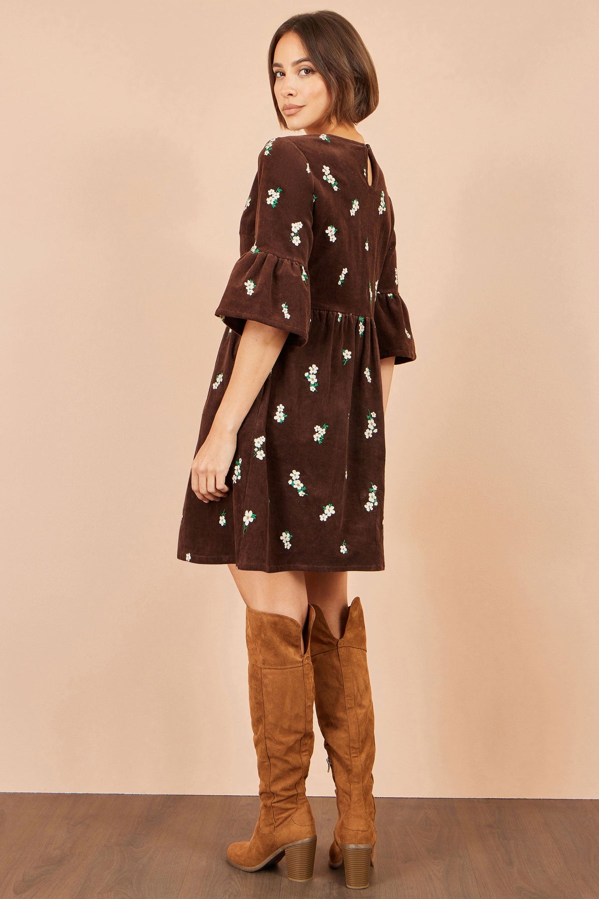 Yumi Brown Embroidered Daisy Cord Dress