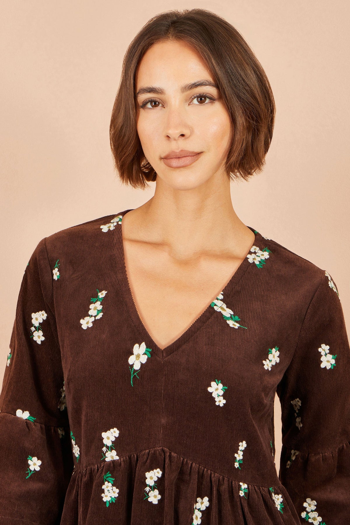 Yumi Brown Embroidered Daisy Cord Dress