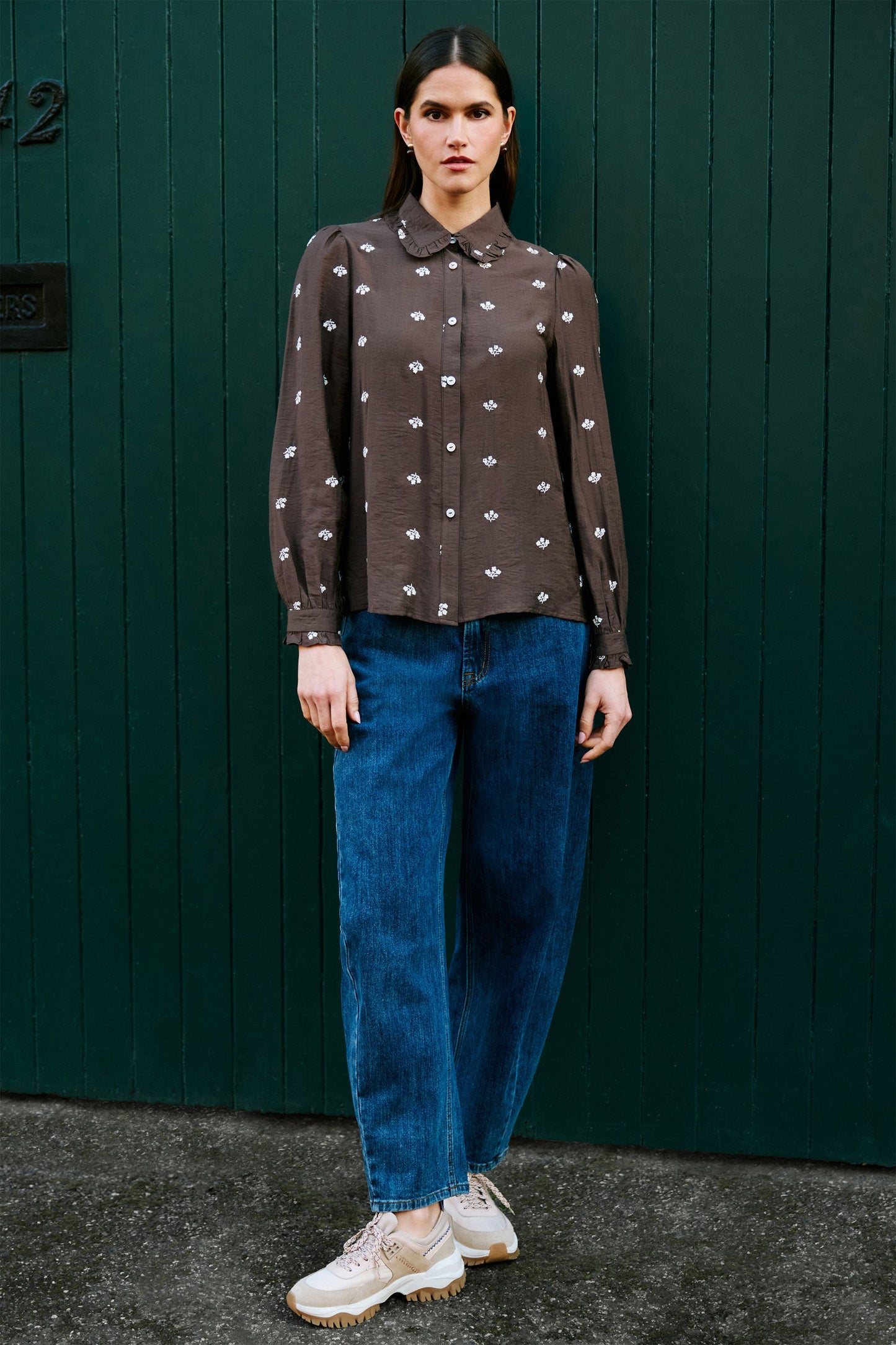 Yumi Brown Viscose Daisy Embroidered Shirt
