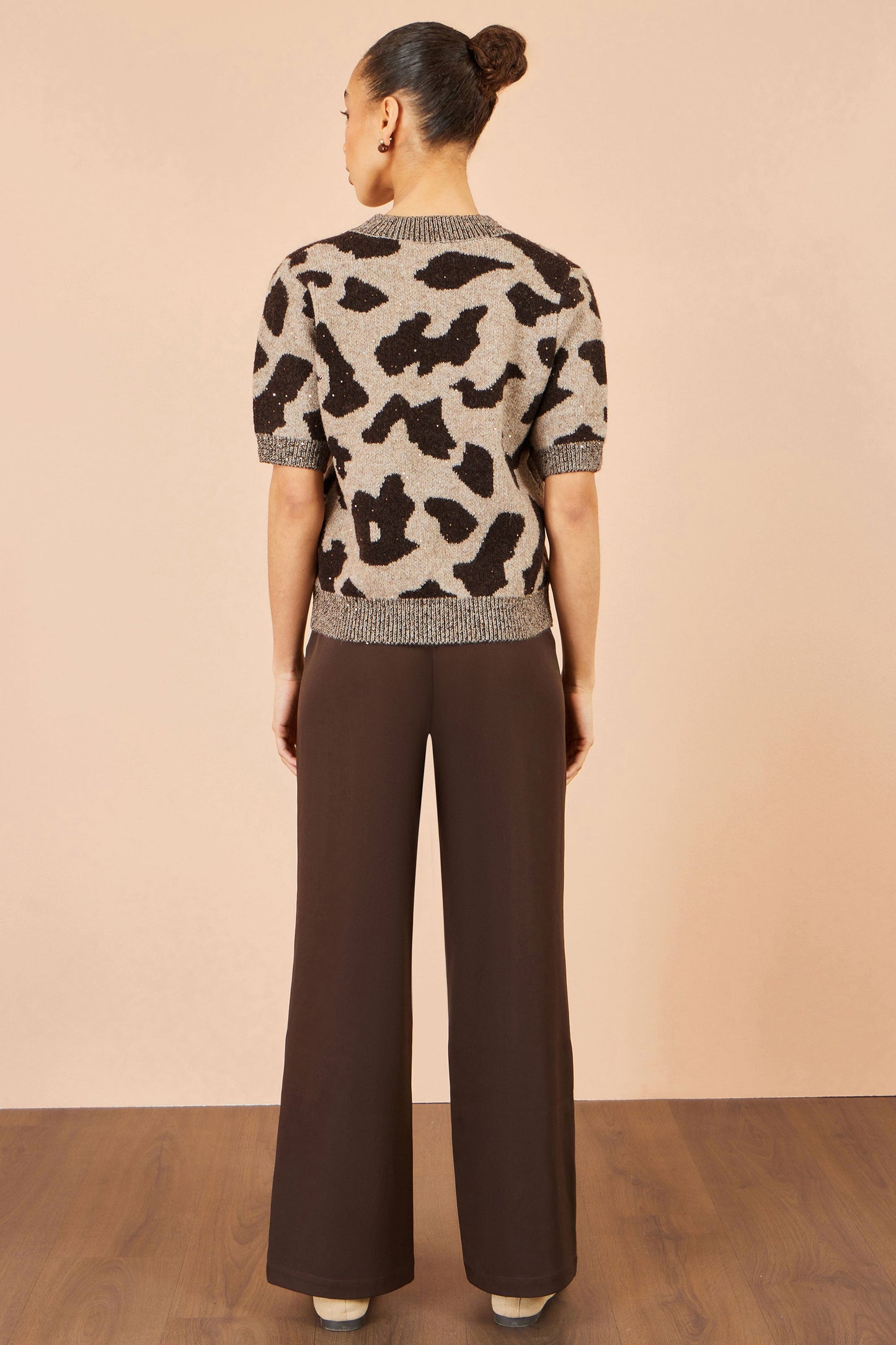Yumi Brown Leopard Intarsia Short Sleeve Jumper