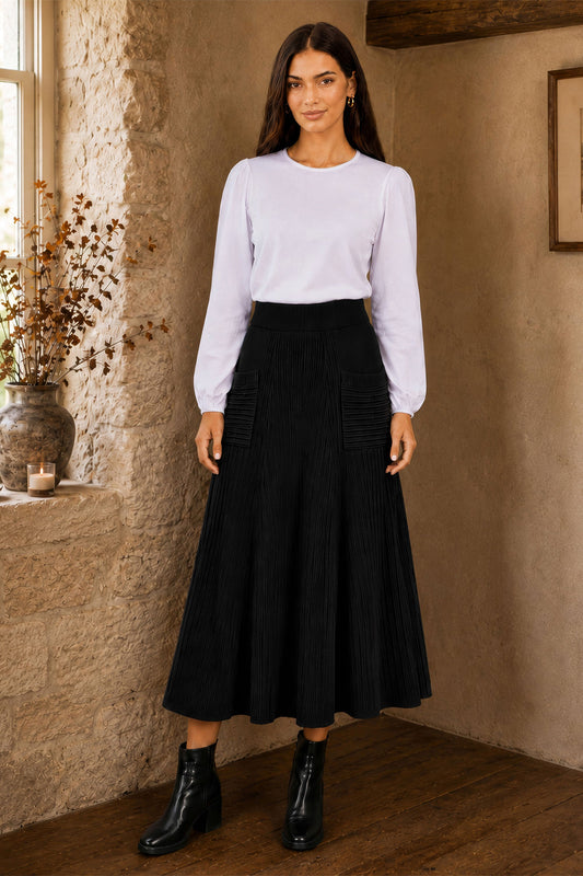 Yumi Black Knitted Midi Skirt With Pockets