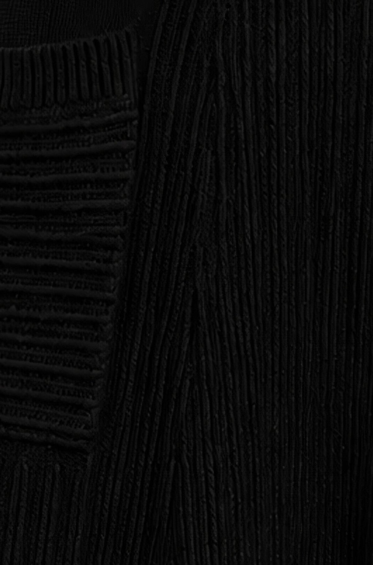 Yumi Black Knitted Midi Skirt With Pockets