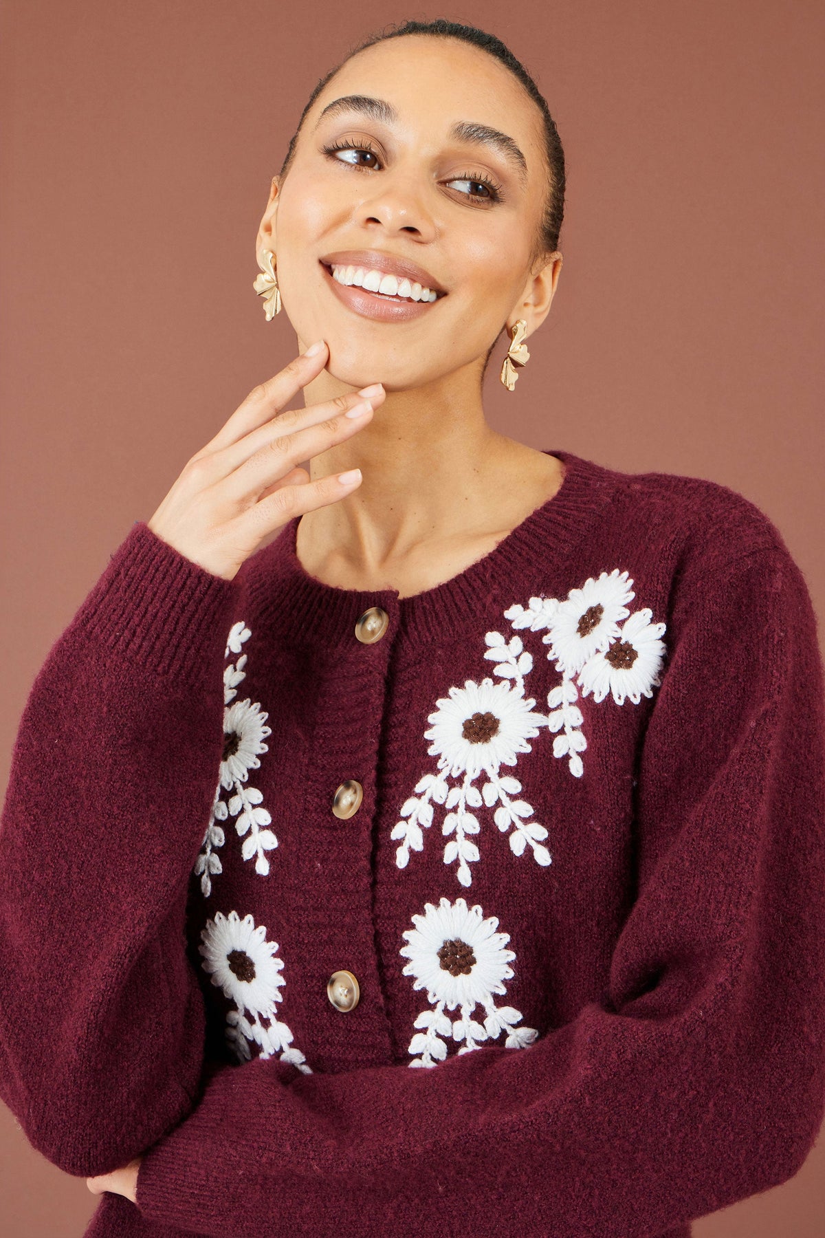 Yumi Burgundy Floral Embroidered Cardigan