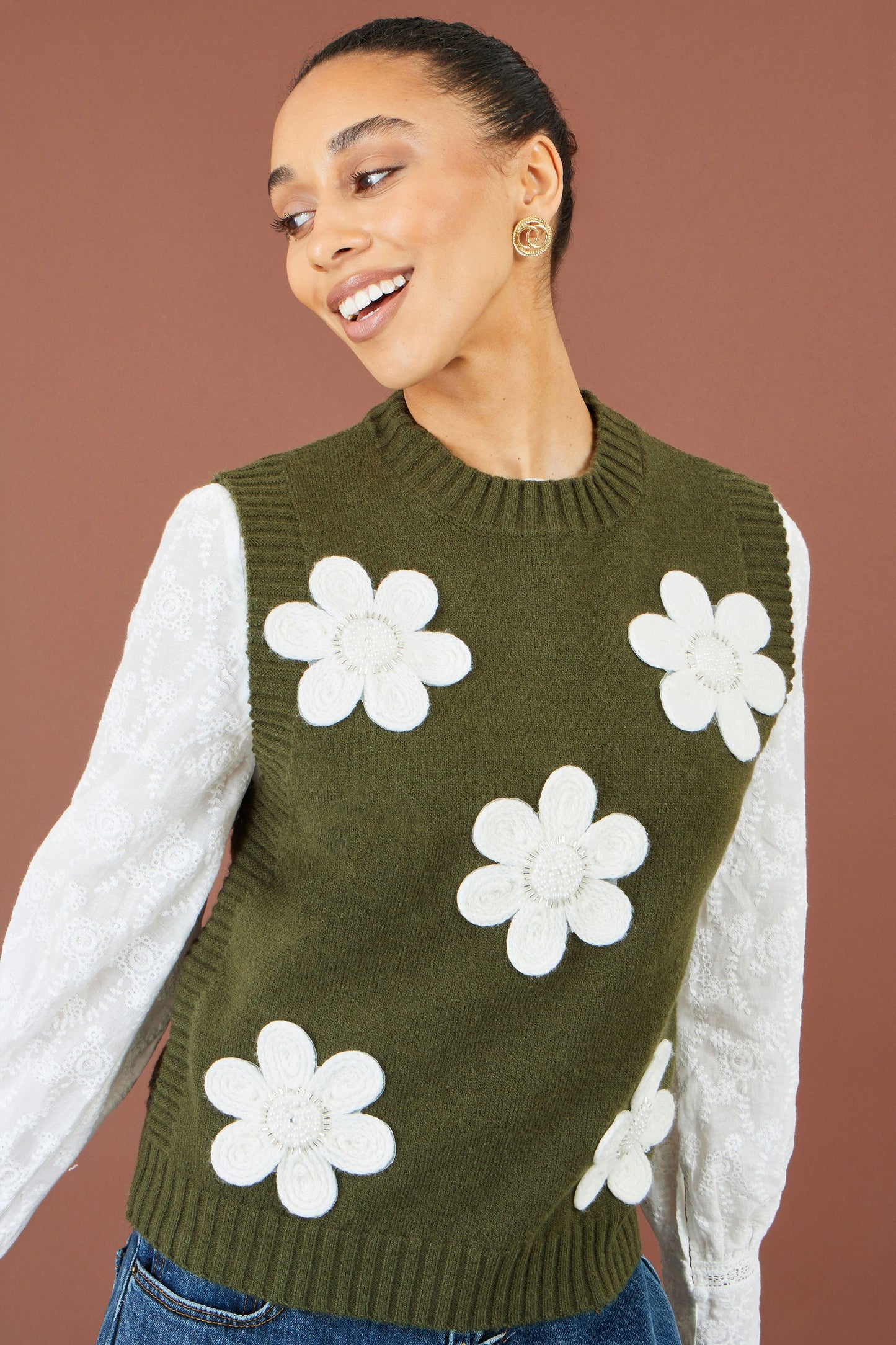 Yumi Green Flower Applique Knit Tank