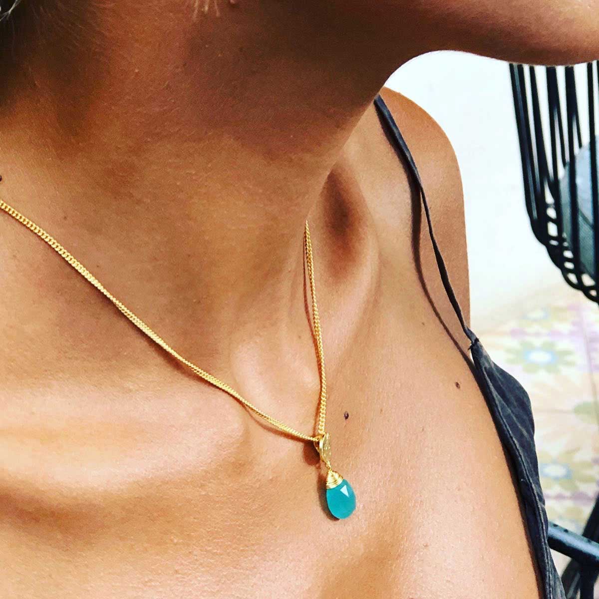 [PRE-ORDER] Classic Athena Gemstone Necklace Pariba Onyx