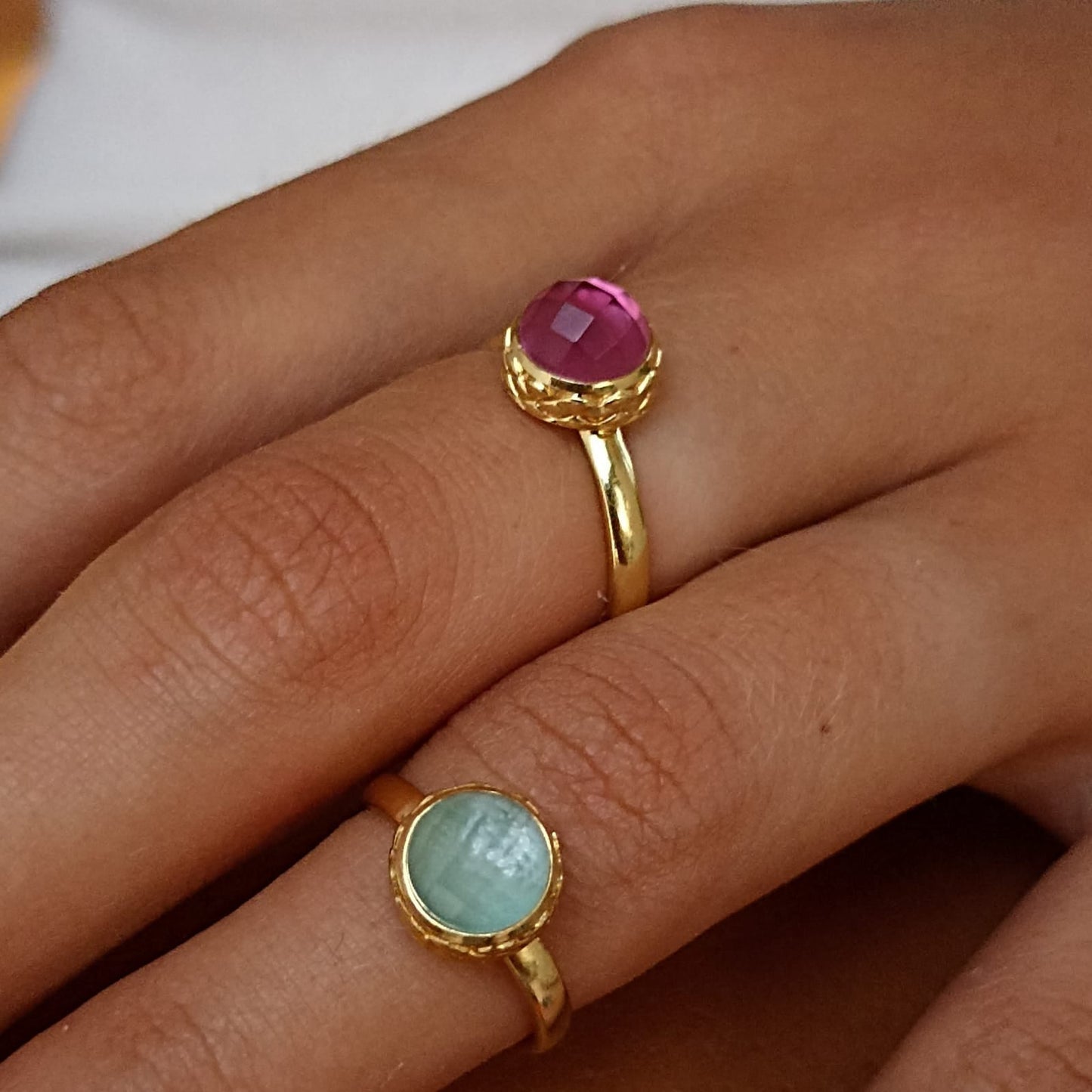 Apollo Gold Gemstone Doublet Ring: Mother of Pearl with Crystal