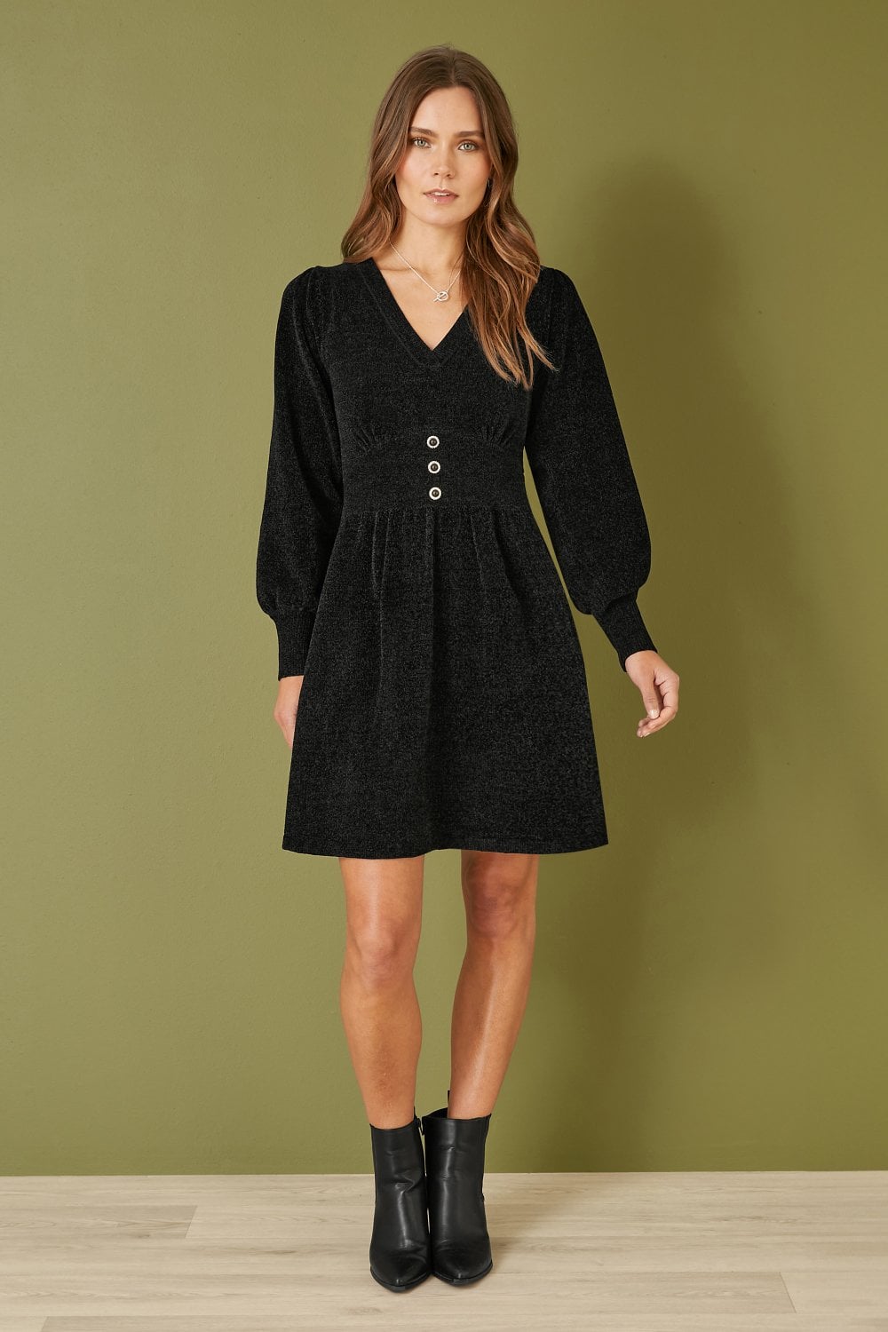 Yumi Black V Neck Empire Line Knitted Skater Dress Yumi Black V Neck Empire Line Knitted Skater Dress